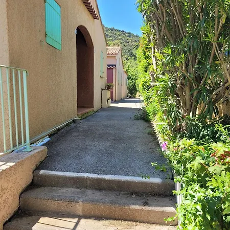 Les Jardins De La Baie