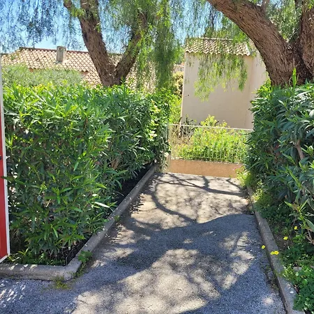 Les Jardins De La Baie Apartament *